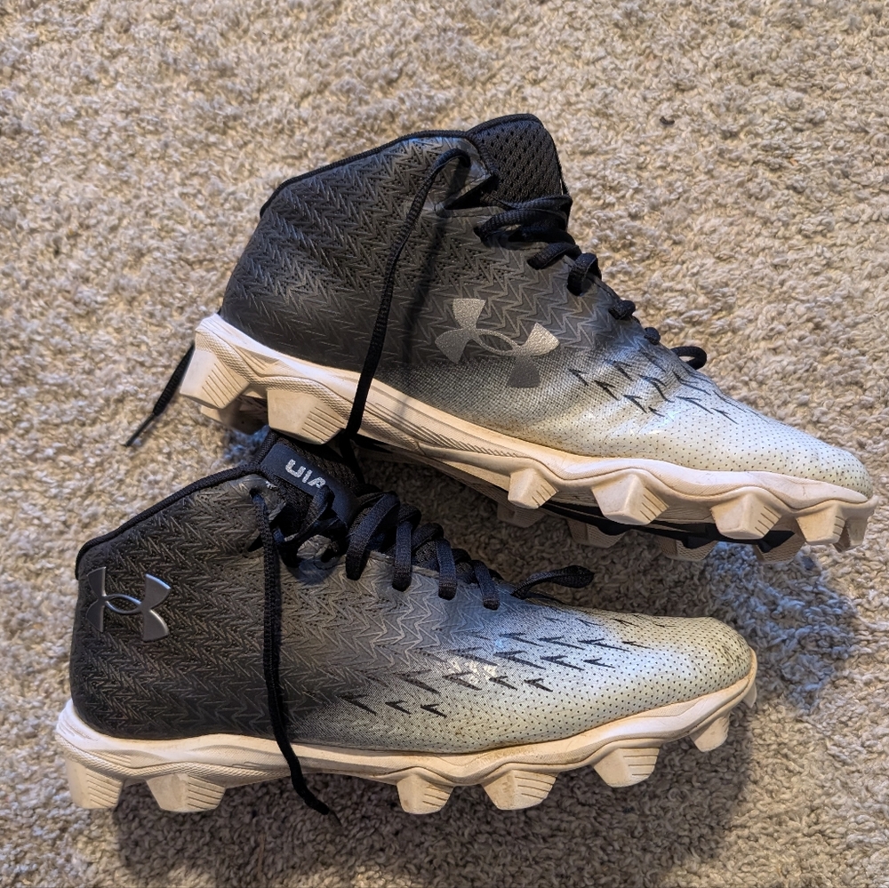 Under Armour Mens Cleats